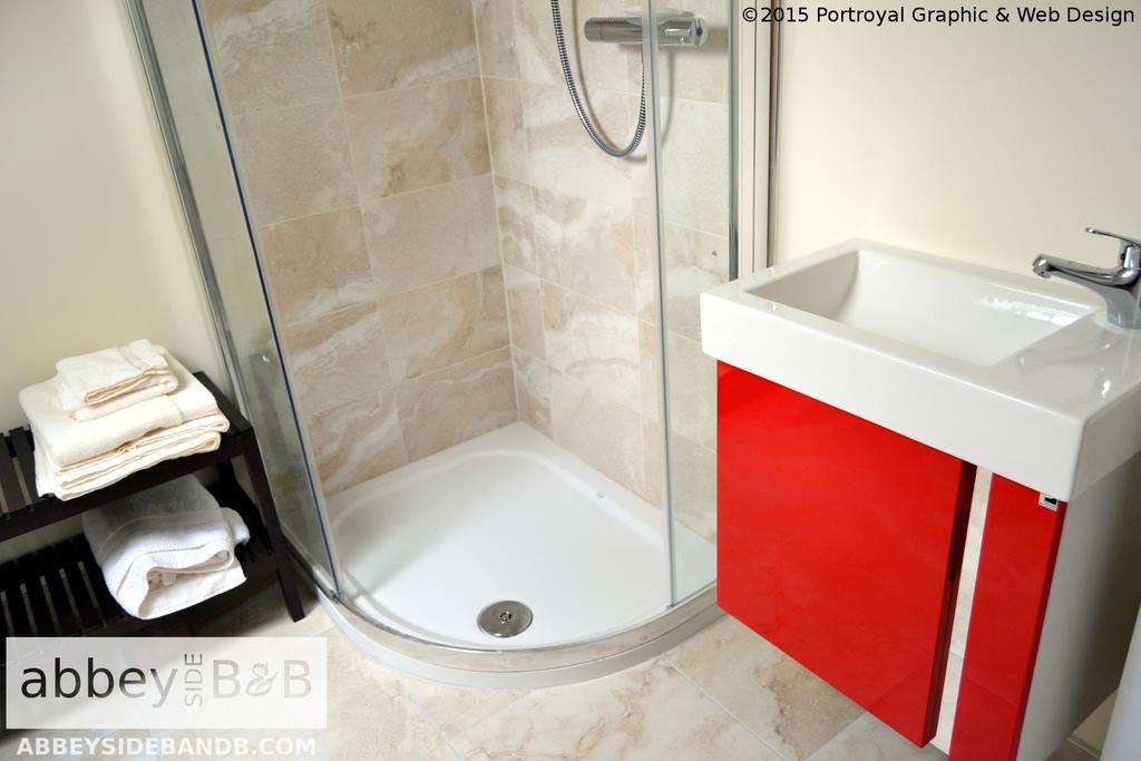 Ballintober  Abbeyside B&B المظهر الخارجي الصورة