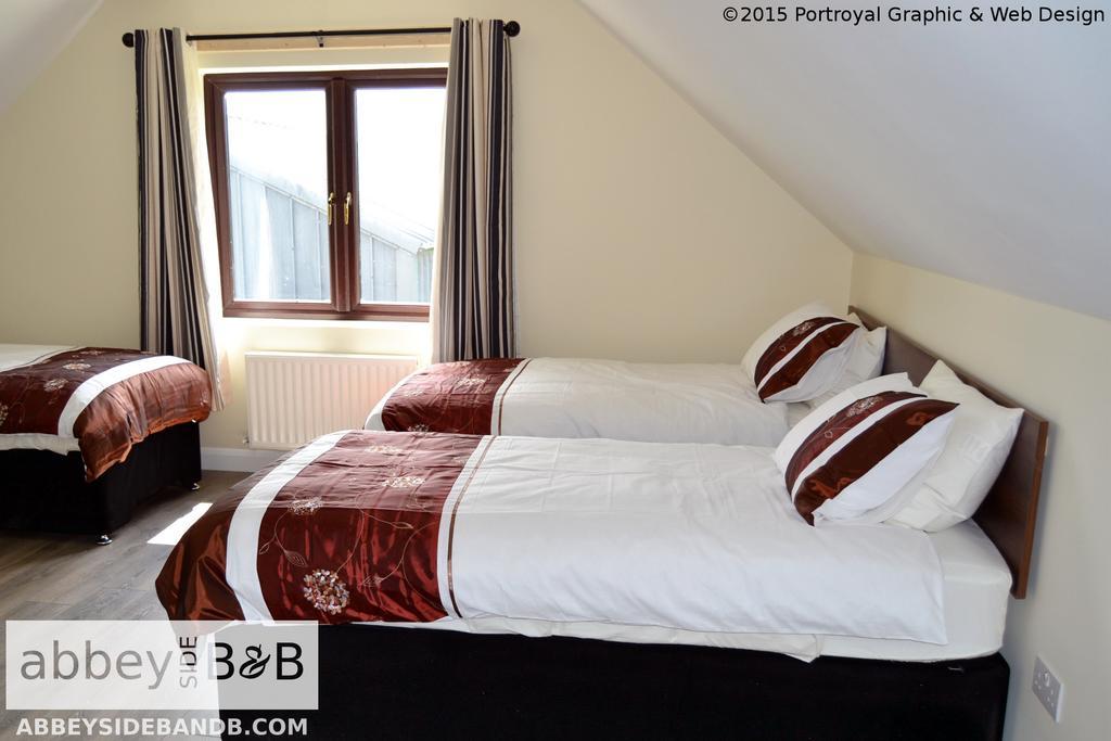 Ballintober  Abbeyside B&B المظهر الخارجي الصورة