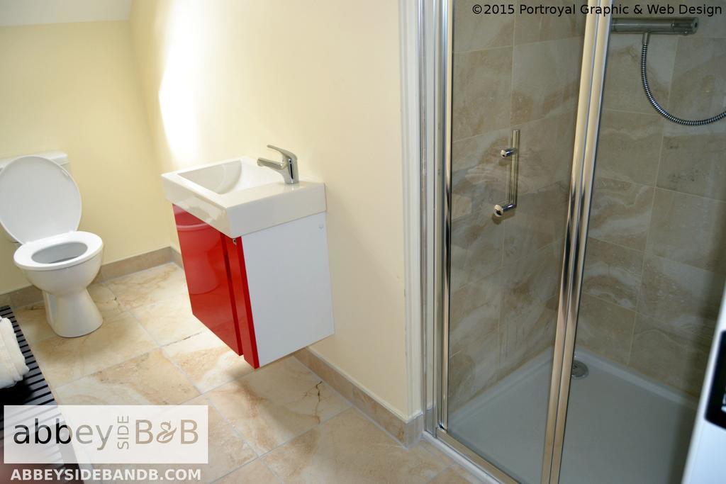Ballintober  Abbeyside B&B المظهر الخارجي الصورة